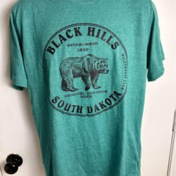 Graphic T-shirt New Black Hills South Dakota Wilderness Club T-shirt #0625 - Picture 4 of 8